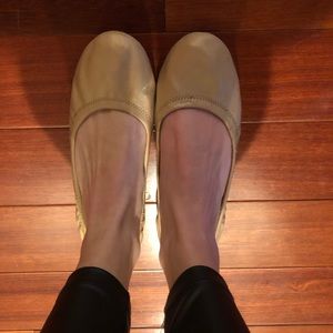 LUCKY BRAND tan ballet flats. Women size 9.5.